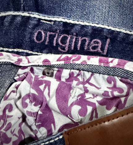 Y2K Low Rise Bootcut w/Contrast Stitching - Miss Me Style (Women’s 5/6)
