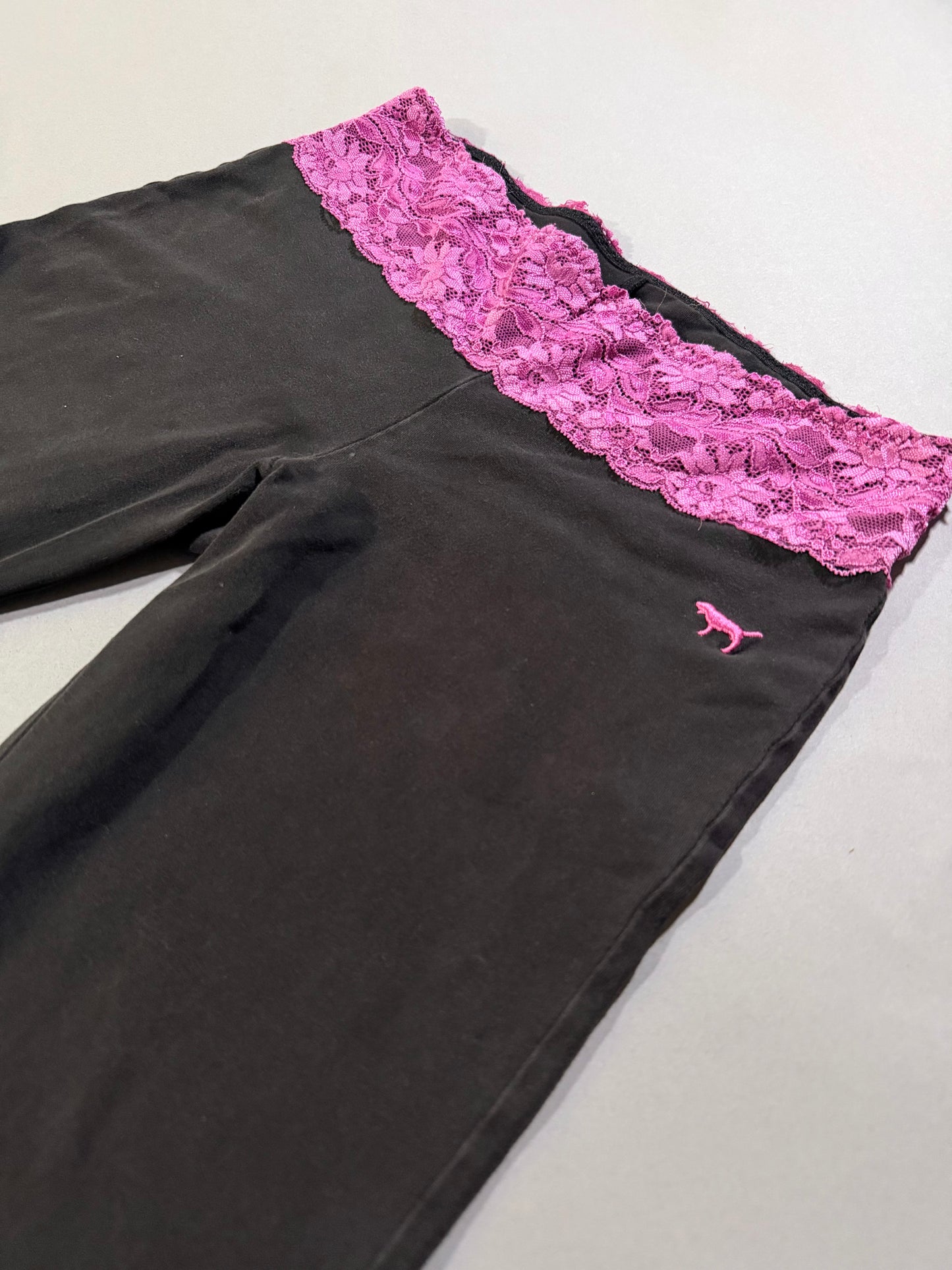 Y2K & RARE! Victoria’s Secret PINK Low Rise Yoga Pants - 2000s Hot Girl Mall Core