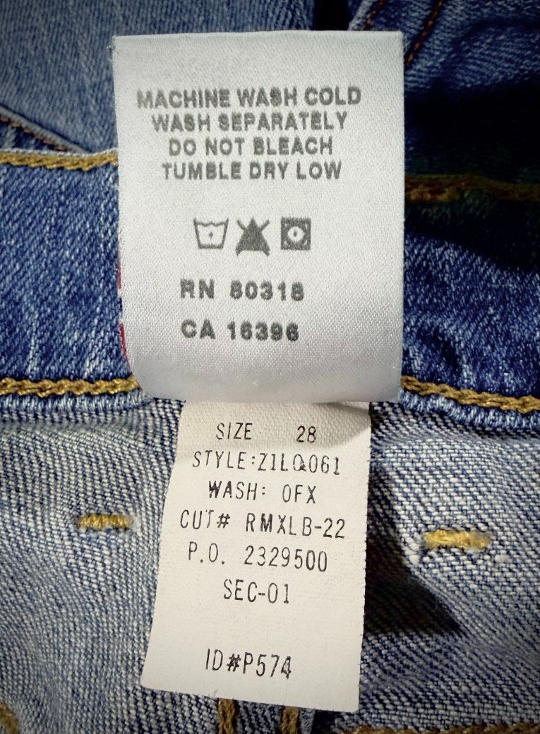 Y2K “sweet n low” Low Rise Bootcut - VTG Lucky Brand Denim (Women’s 28)