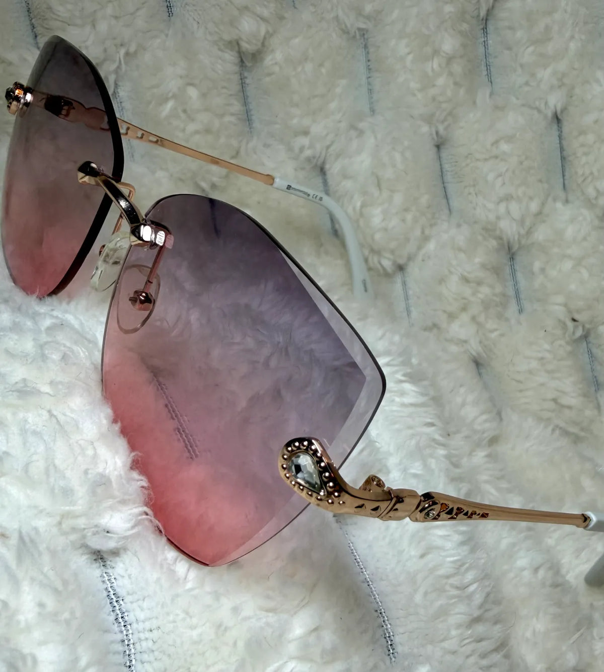 Southpole Y2K Bling Sunglasses - Pink Gradient Cat Eye Shades