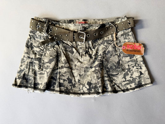 Photo of y2k camo mini skirt with original tags still attached 
