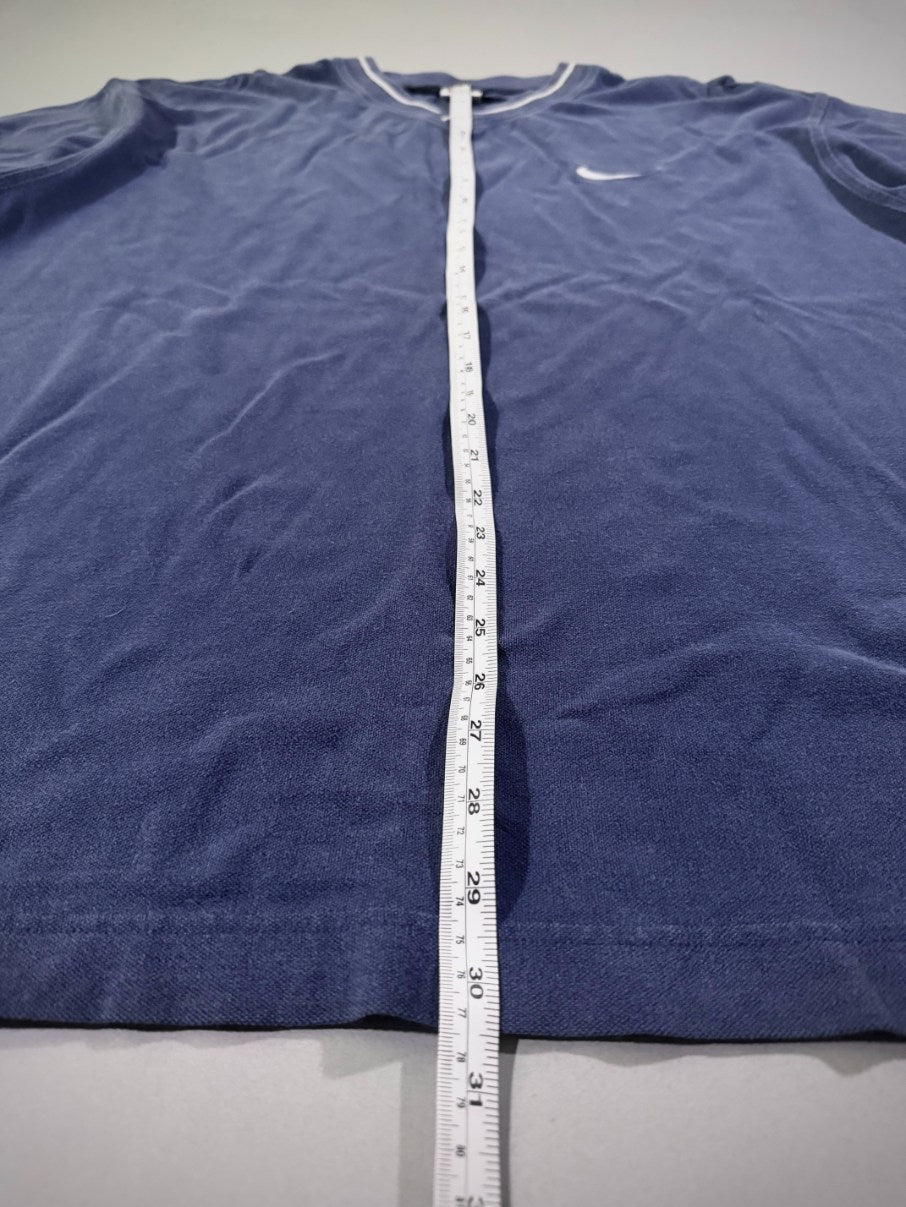 Length measurement of vintage Nike navy athletic V-neck T-shirt.