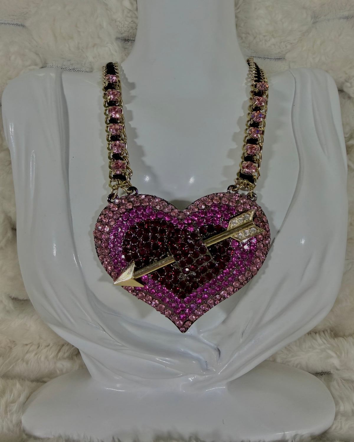 Emo Cutecore 2000s Betsey Johnson Heart & Arrow Curb Chain Necklace
