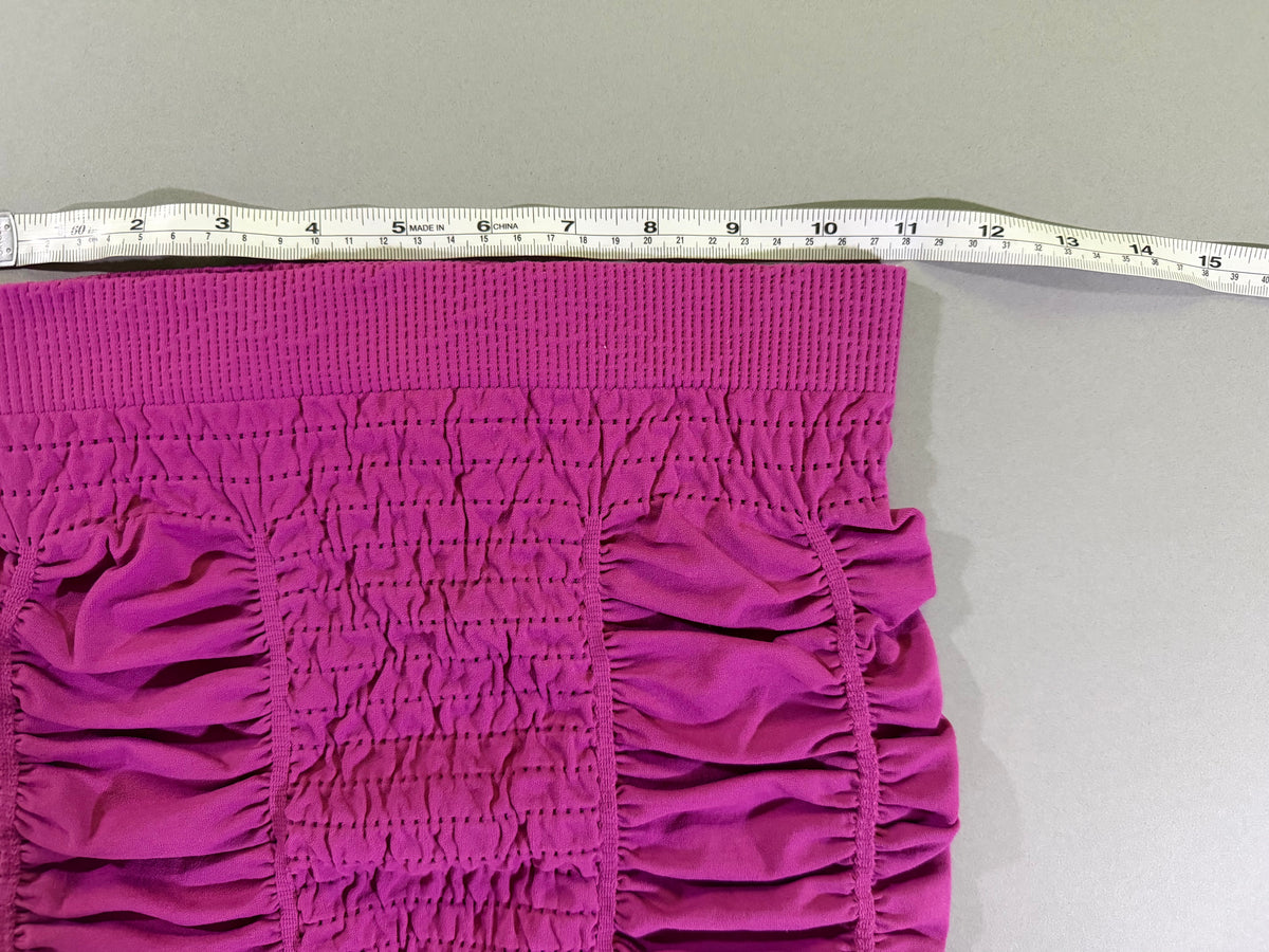 2010s Bebe Textured Tube Top - Strapless Club Wear (Women’s S)