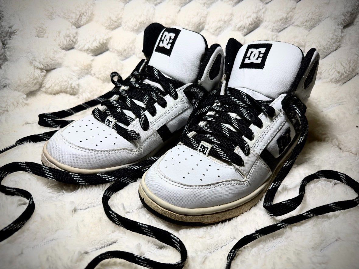 RARE ‘12 Glitter Zebra Print DC Shoes - Cyber Y2K Skate HiTop (Women’s 8)