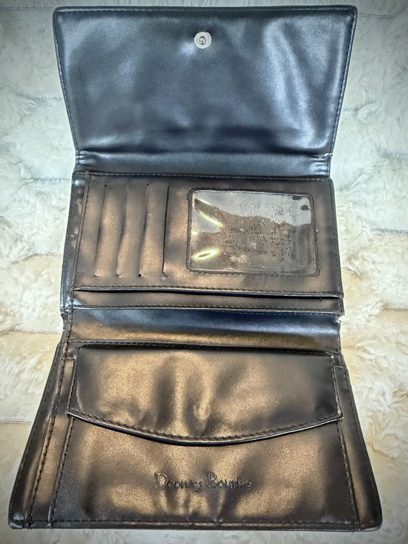 VTG Dooney & Bourke Signature Monogram Wallet - Y2K Luxury Archive