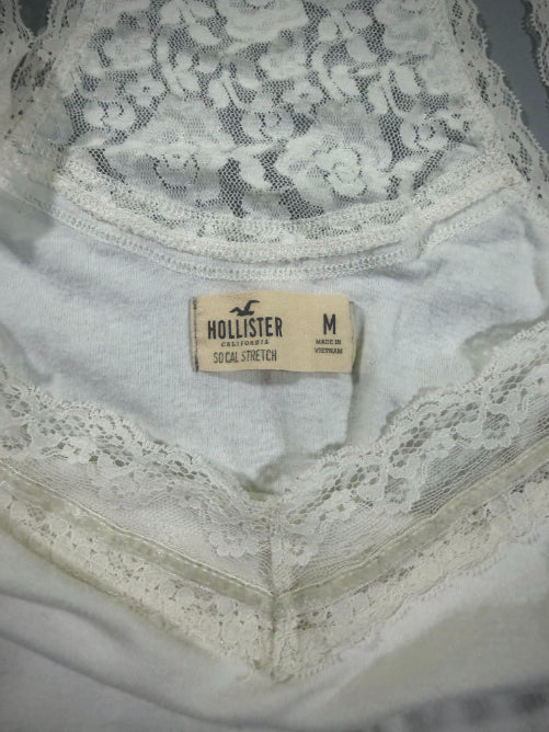 VTG ‘08 Hollister Lace Cami - Y2K Bella Swan Layering (Juniors’ M)
